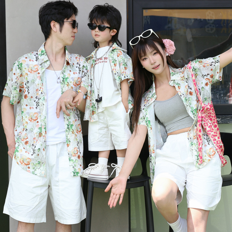 Plant Parent Clothing - Tampilan Liburan Kemeja Bunga Orang Tua-anak